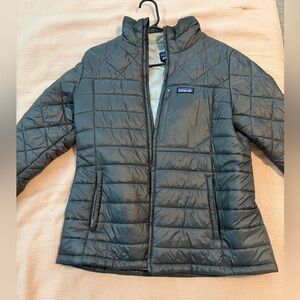 Dark Gray Patagonia jacket!